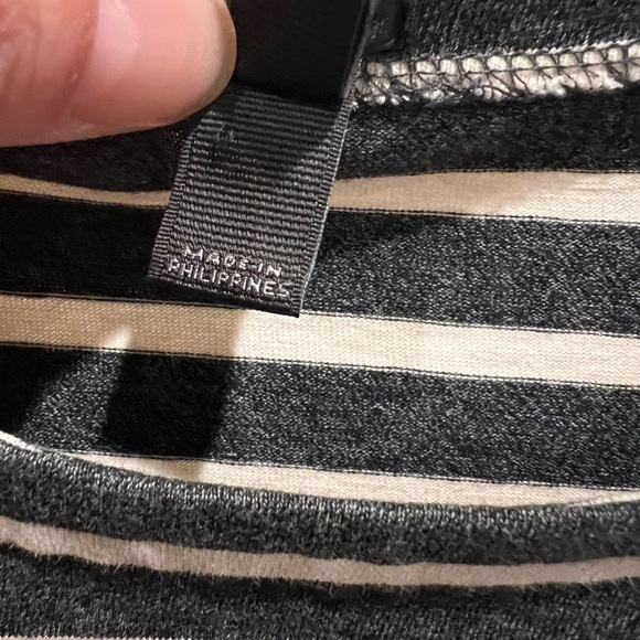 Striped Black and White Women's J. Crew Cotton Long Sleeve Top Casual Relaxed - Picture 7 of 8